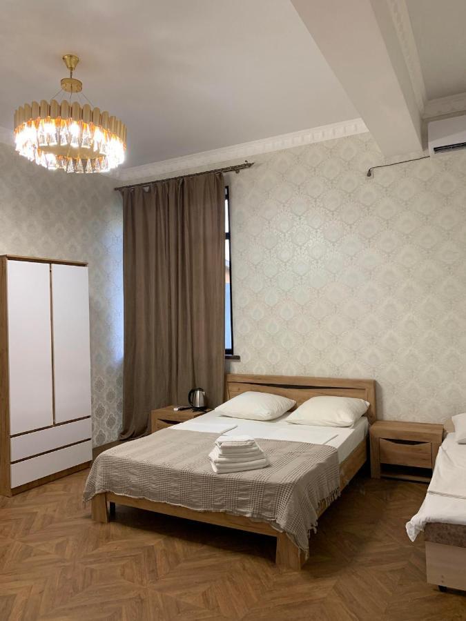 Mini Hotel Amra Pizunda Exterior foto
